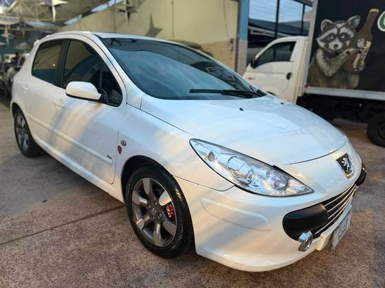 PEUGEOT 307 1.6 PRESENCE PACK 16V FLEX 4P MANUAL PEUGEOT 307 1.6 PRESENCE PACK 16V FLEX 4P MANUAL